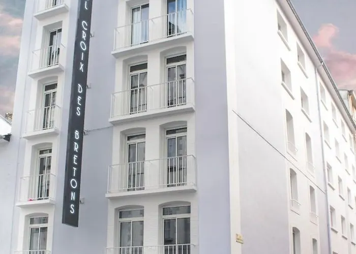 Hotel Croix Des Bretons - Lourdes Pyrenees