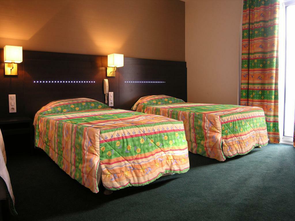 Croix Des Bretons - Pyrenees Hotel